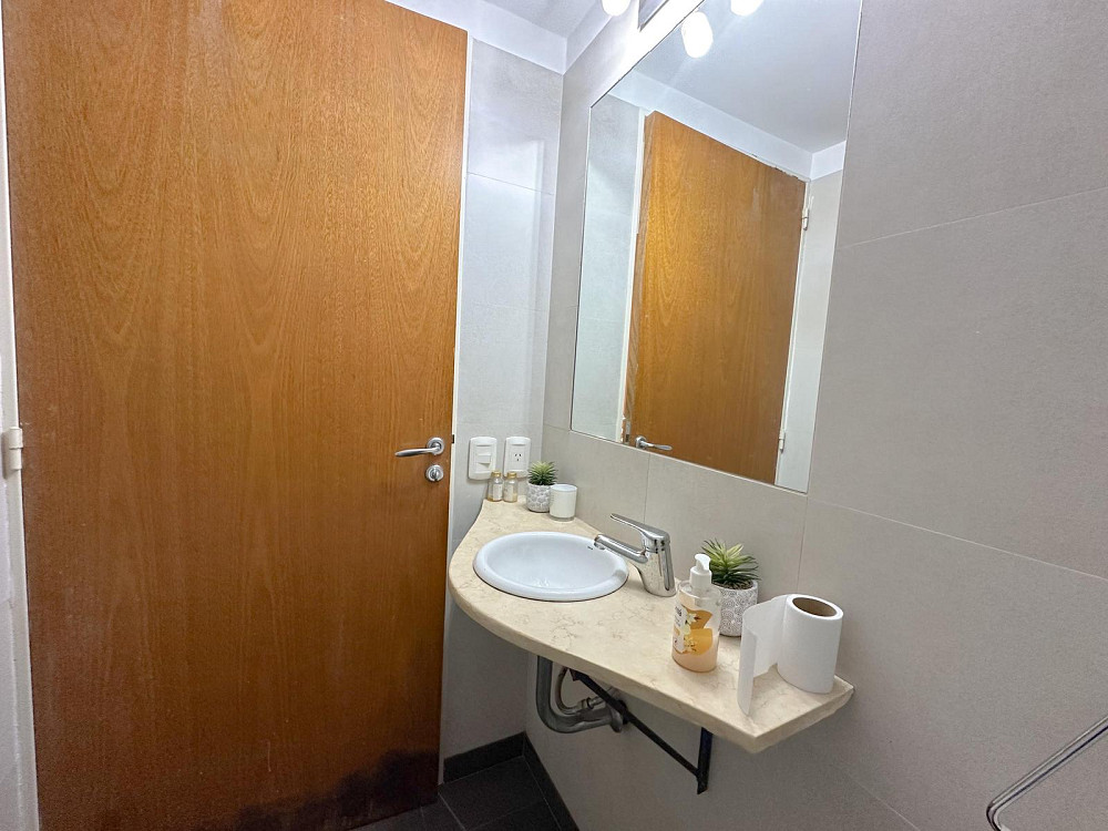 Двухкомнатная квартира в Реколете Буэнос-Айрес - изображение 12