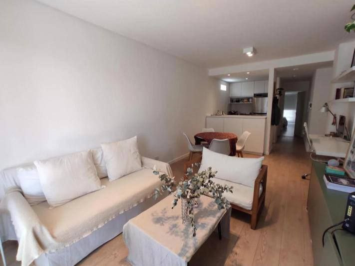 Двухкомнатная квартира в Бельграно Буэнос-Айрес - изображение 1