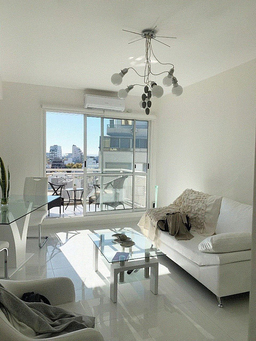 Трёхкомнатная квартира в Бельграно Буэнос-Айрес - изображение 1