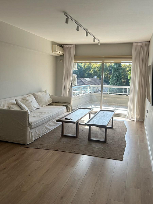 Четырёхкомнатная квартира в Нуньес Буэнос-Айрес