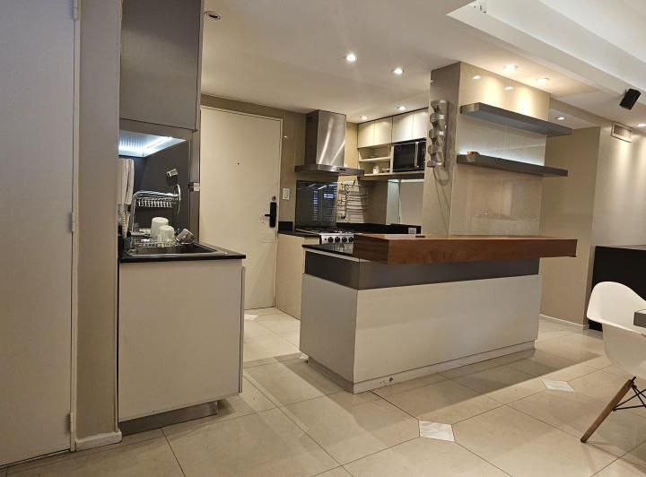 Четырёхкомнатная квартира в Палермо Буэнос-Айрес - изображение 2