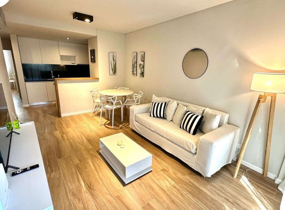 Трёхкомнатная квартира в Палермо в доме с удобствами Буэнос-Айрес - изображение 1